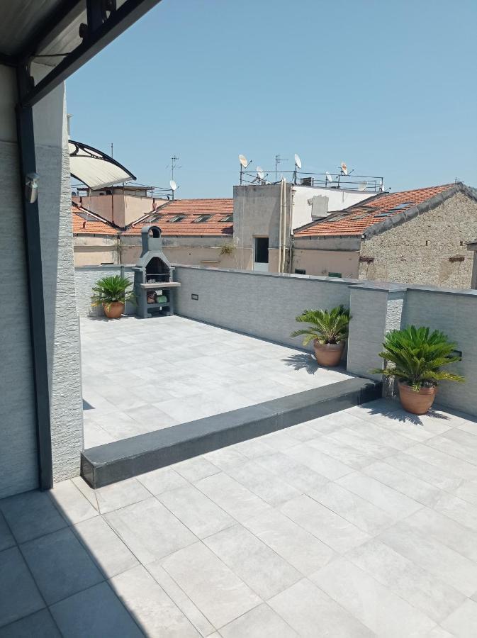 La Terrazza Del Corso Apartment Naples Luaran gambar
