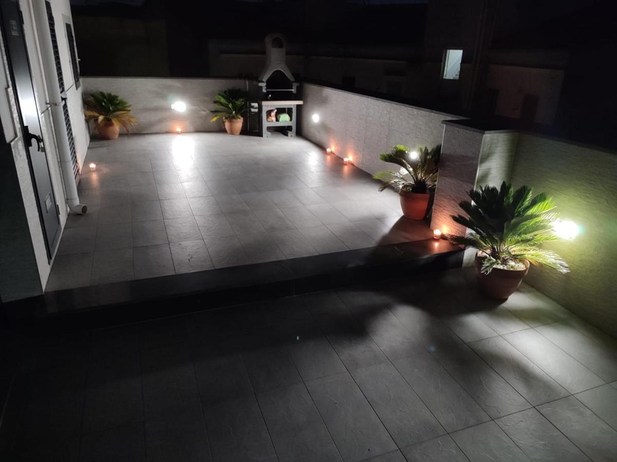 La Terrazza Del Corso Apartment Naples Luaran gambar