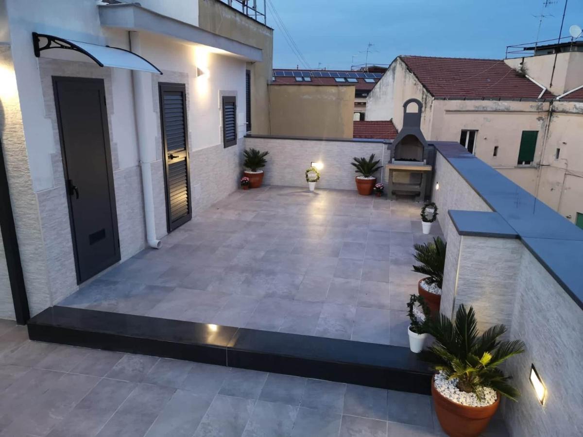 La Terrazza Del Corso Apartment Naples Luaran gambar